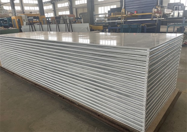 手工(中国)科技公司彩钢板